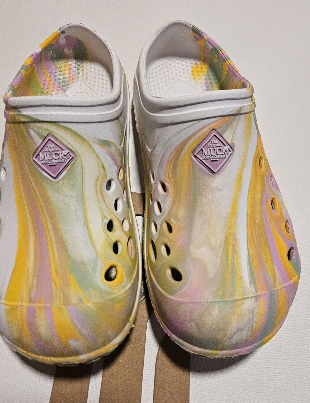 Muck Company Women's Marbled Yellow-Pink Slip-On Clog Size 8 New